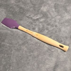 Le Creuset Cassis Spatula